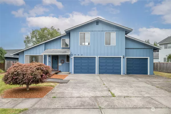 4042 Oak ST,  Longview,  WA 98632