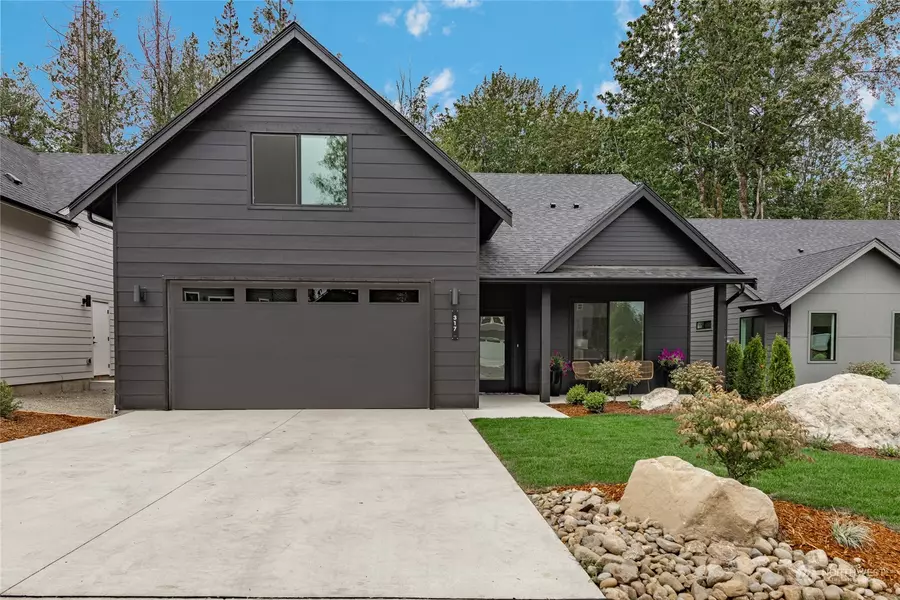 317 Oleander DR, Blaine, WA 98230