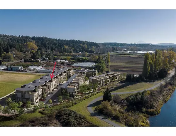 14351 NE 148th PL #3B, Woodinville, WA 98072