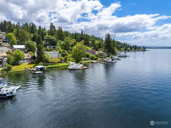 11837 NE Holmes Point DR, Kirkland, WA 98034