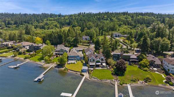 436 E Lake Sammamish Pkwy SE, Sammamish, WA 98074