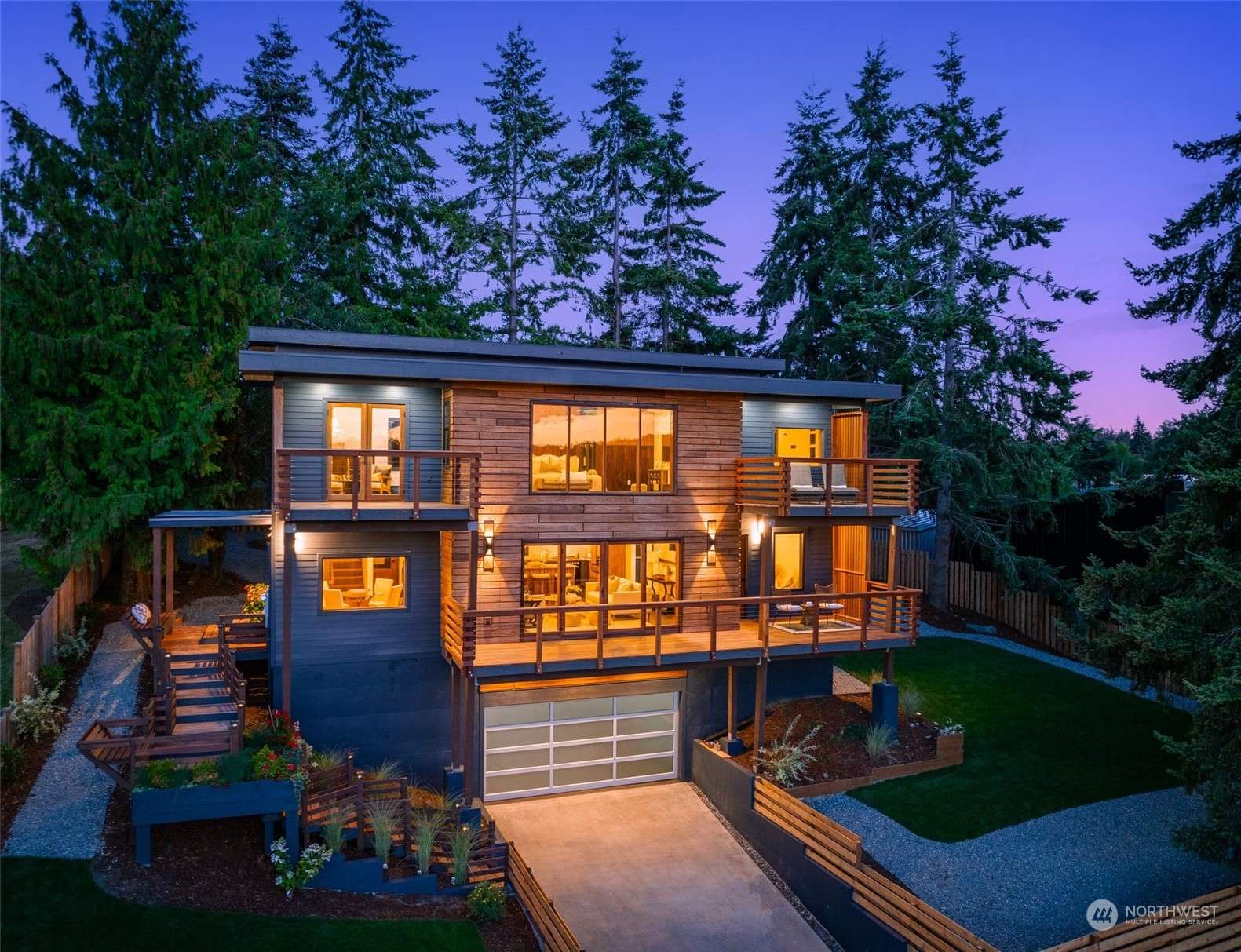 1632 Dorsey DR, Freeland, WA 98249