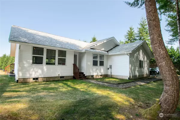 81 Larson Brothers RD,  Hoquiam,  WA 98550