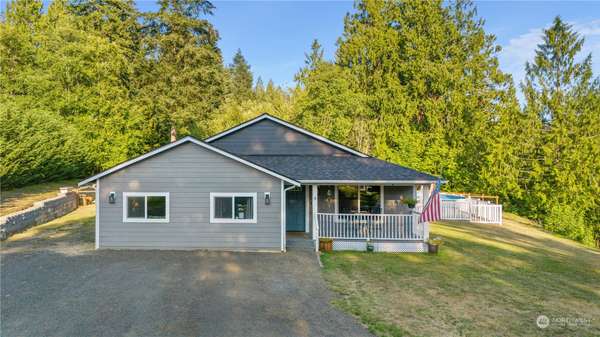 4 Dakota Ln, Elma, WA 98541