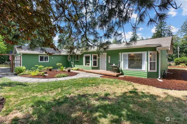 13661 144th AVE SE, Renton, WA 98059