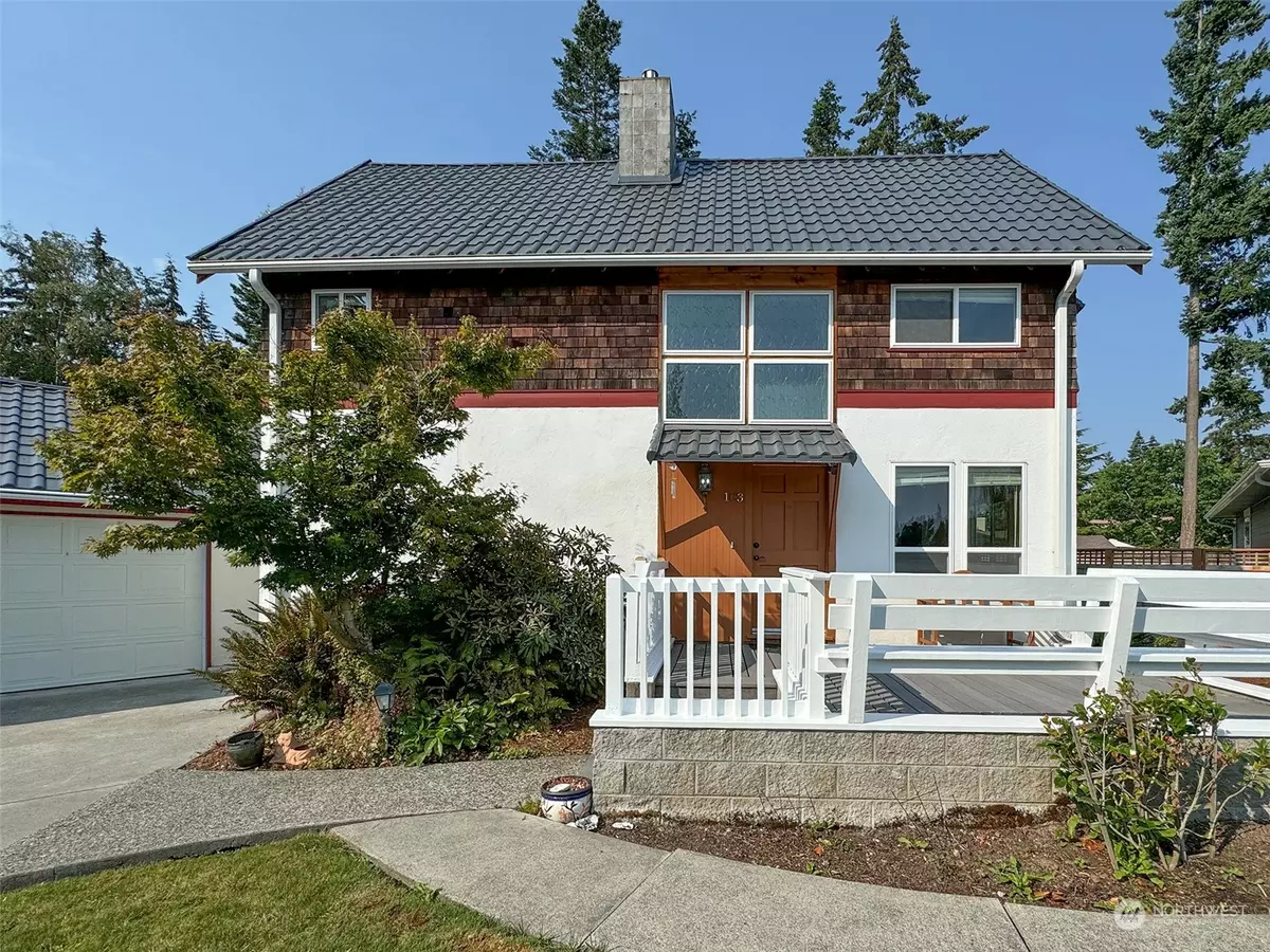 Sequim, WA 98382,103 Discovery Bay CT