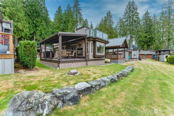 990 Lake Whatcom #35, Sedro Woolley, WA 98284