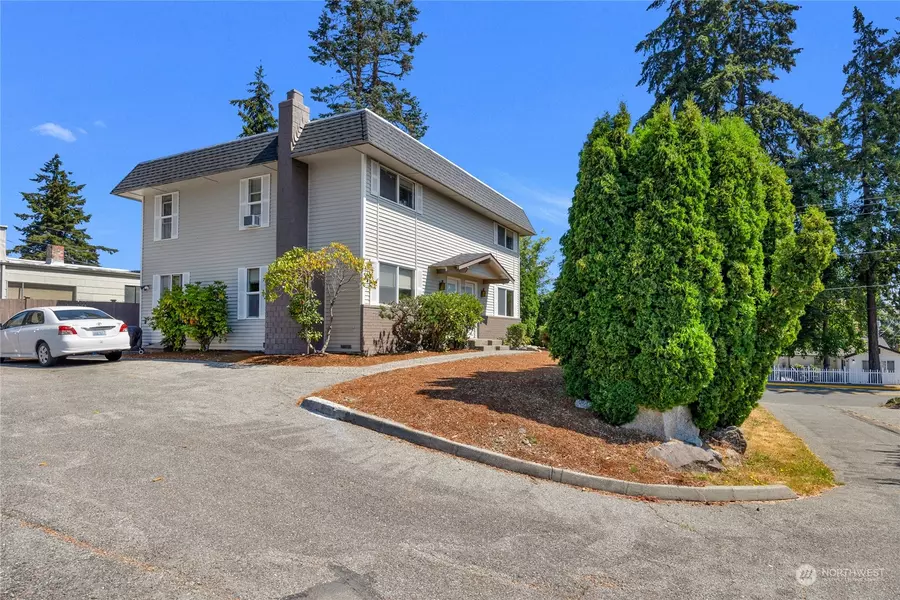 22024 76th AVE W, Edmonds, WA 98026