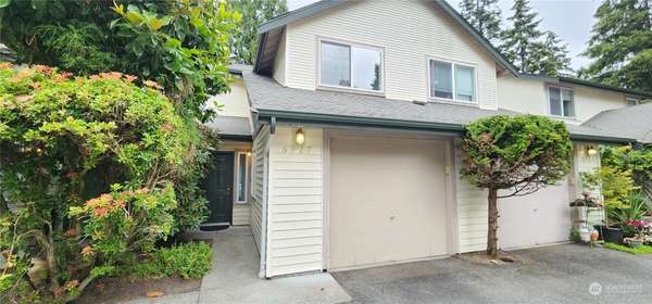 6927 NE 170th ST, Kenmore, WA 98028