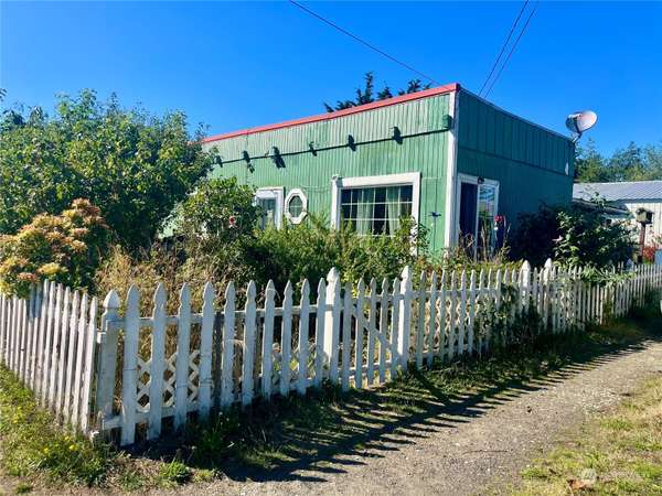 320 Ocean AVE, Westport, WA 98547