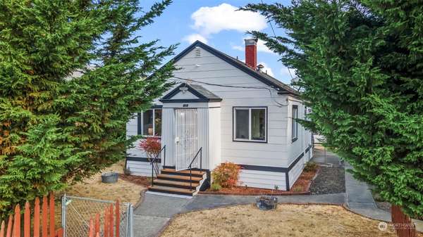 816 8th ST, Bremerton, WA 98337