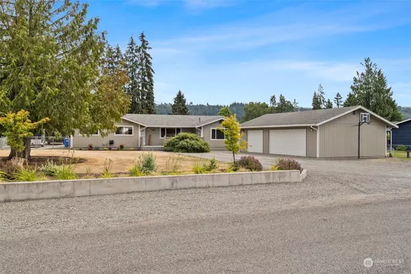 8715 164th AVE E, Sumner, WA 98390