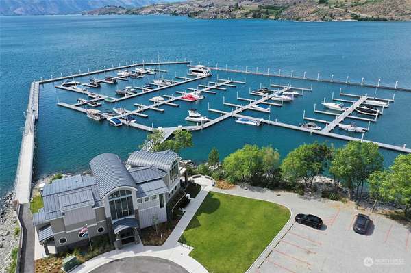 1350 W Woodin AVE #A-12, Chelan, WA 98816