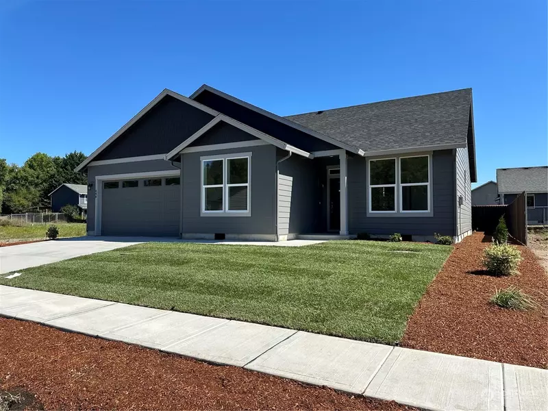 646 Rainbow WAY, Kelso, WA 98626