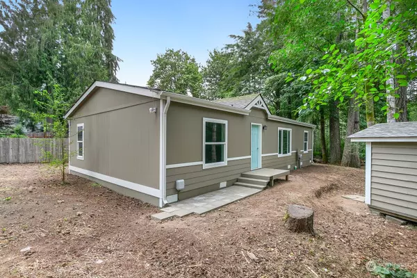 50 SE Iris PL, Shelton, WA 98584