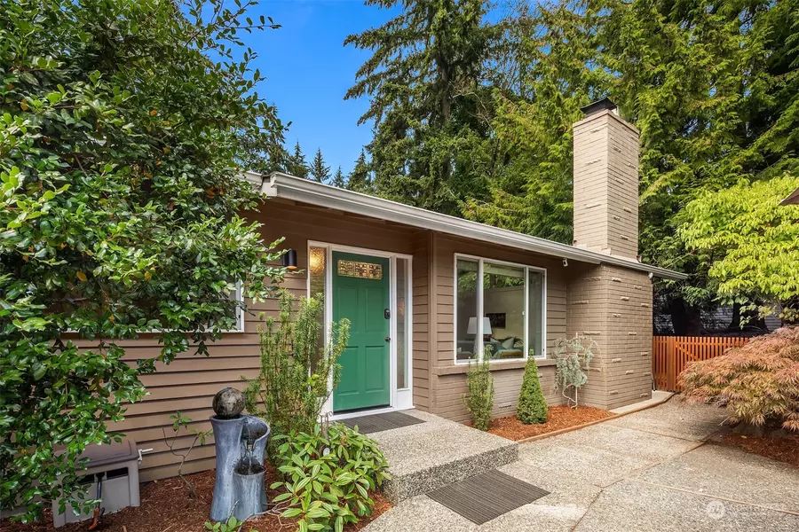 5008 NE 190th Street, Lake Forest Park, WA 98155