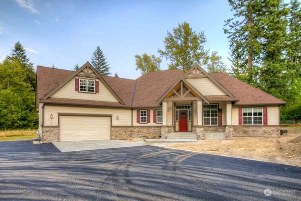 2137 3rd ST SE, Puyallup, WA 98372