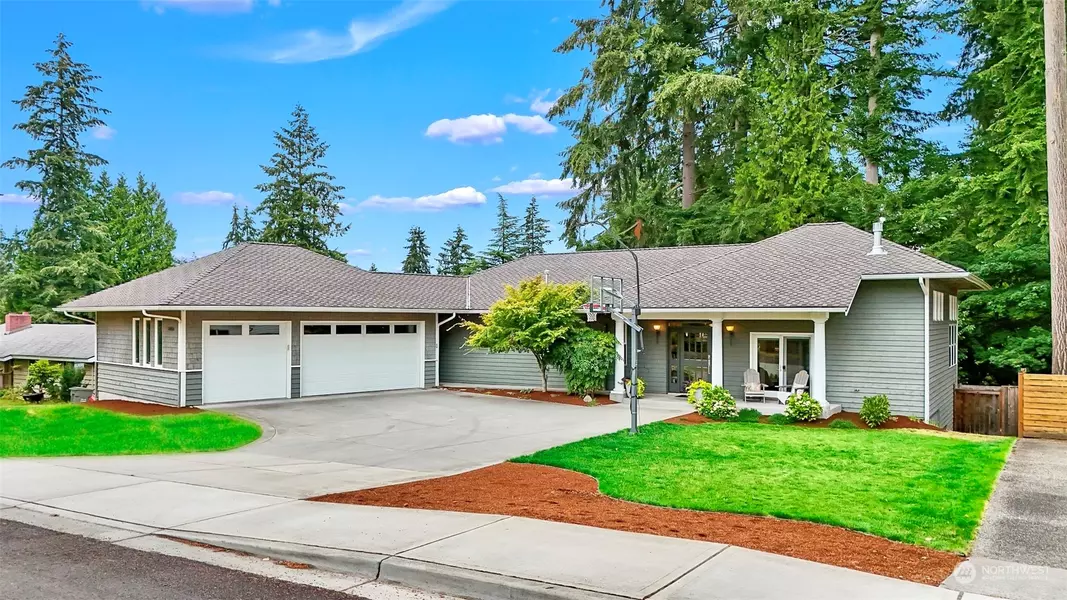 7834 134th AVE NE, Redmond, WA 98052