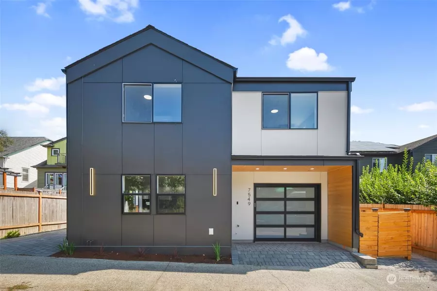 7549 32nd AVE NW, Seattle, WA 98117