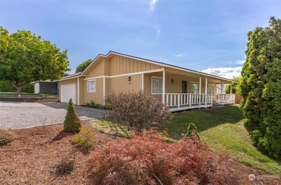 600 10th ST NE, East Wenatchee, WA 98802