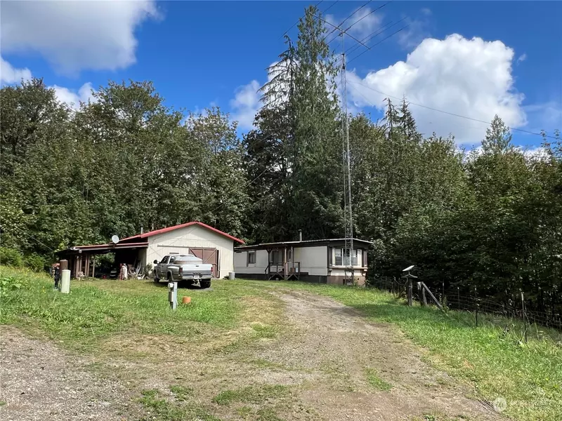 20 Larch RD, Quilcene, WA 98376