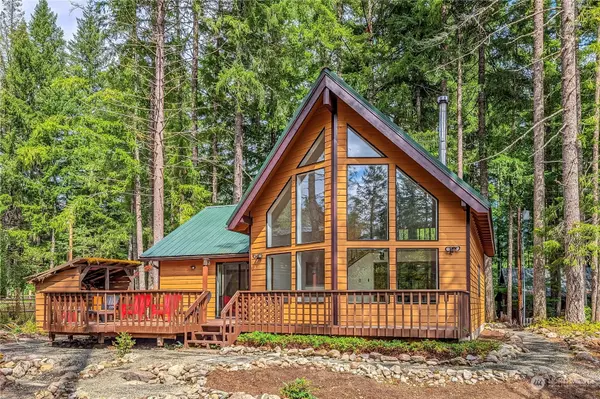 213 Crescent Beach DR, Packwood, WA 98361