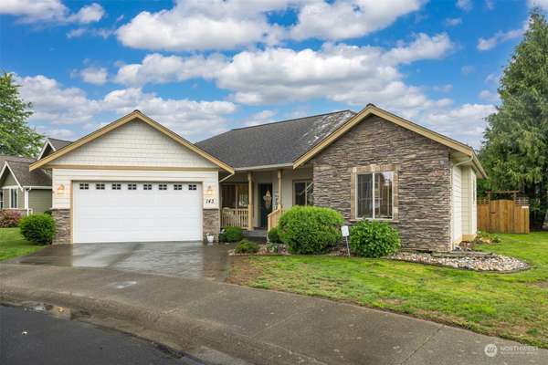 143 Cambridge DR, Lynden, WA 98264