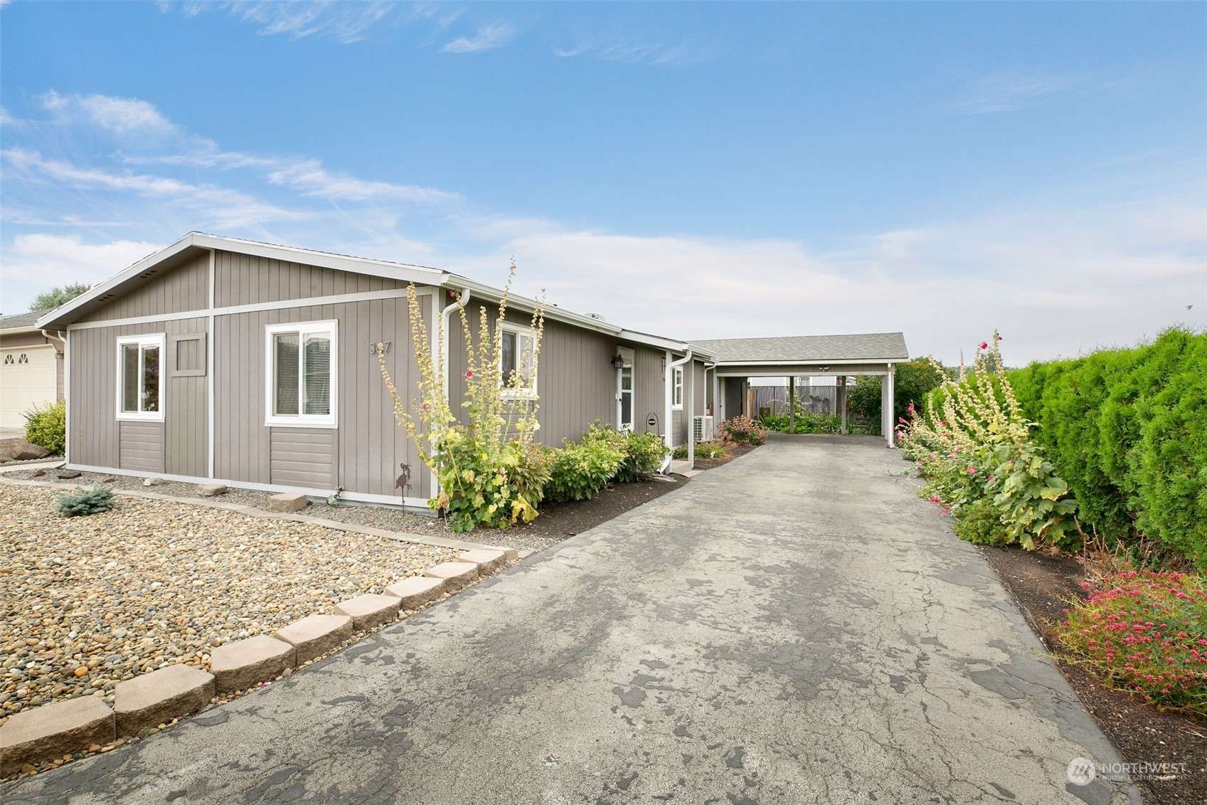 367 S 76th AVE, Yakima, WA 98908