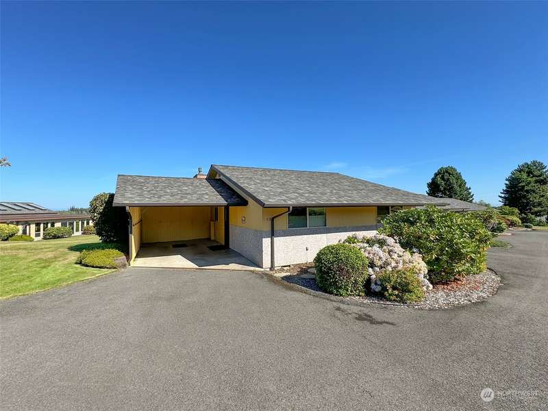 1301 S 3rd AVE #3D, Sequim, WA 98382