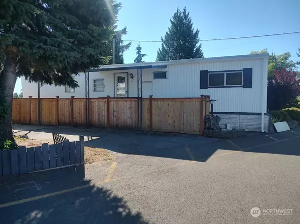 Lynnwood, WA 98087,14322 Admiralty WAY #97