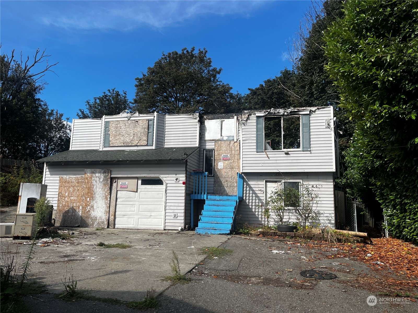 8615 Beacon AVE S, Seattle, WA 98118