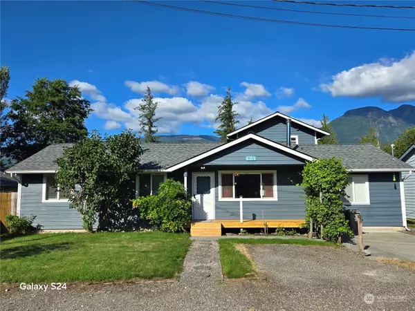 915 Orchard AVE, Gold Bar, WA 98251