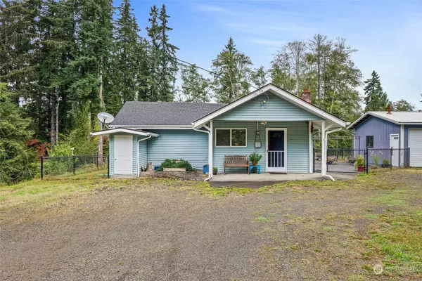 1604 Harvard ST, Raymond, WA 98577