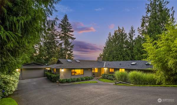 5527 231st AVE SE, Issaquah, WA 98029