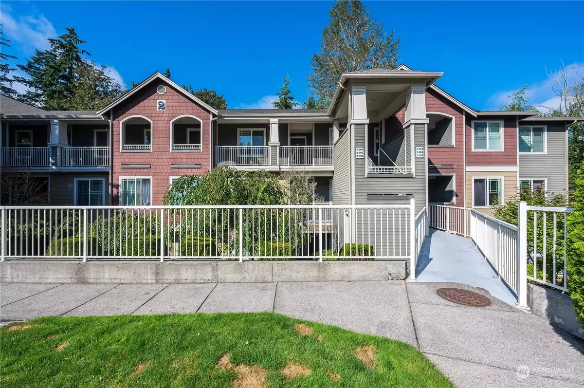 Lynnwood, WA 98087,15302 40th AVE W #2-203