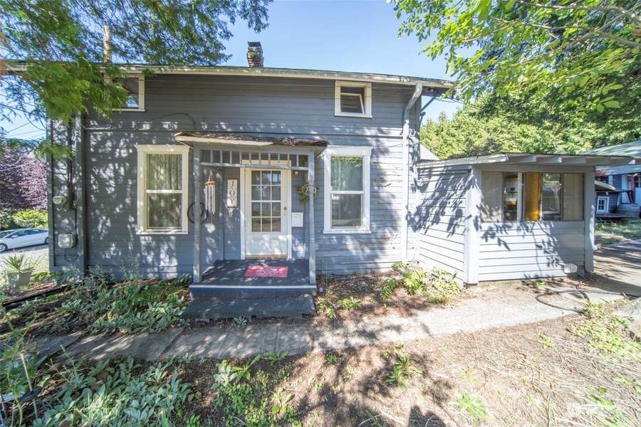 5620 6th AVE NW, Seattle, WA 98107