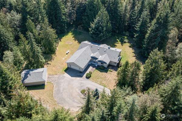 215 Alderview DR, Port Angeles, WA 98362