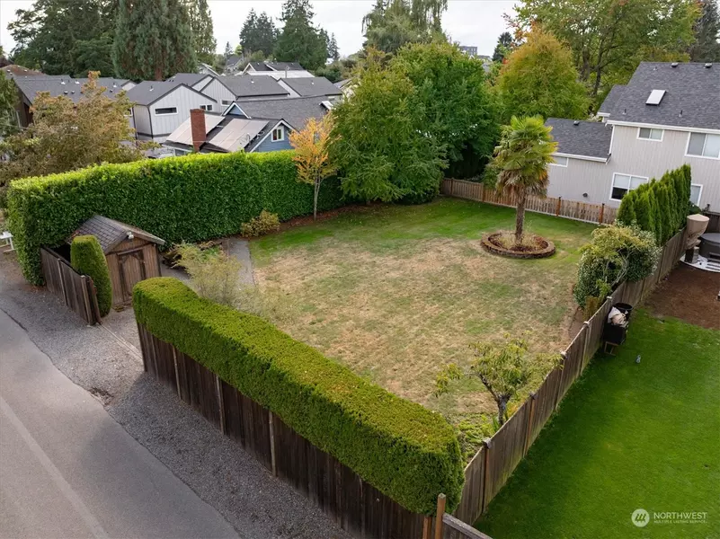 87 XX 12th AVE NW, Seattle, WA 98117