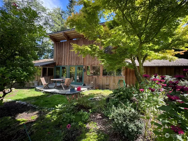 Port Townsend, WA 98368,81 Becket Point RD