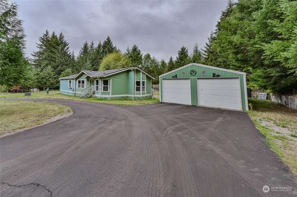 501 NE Larson Lake Road, Belfair, WA 98528