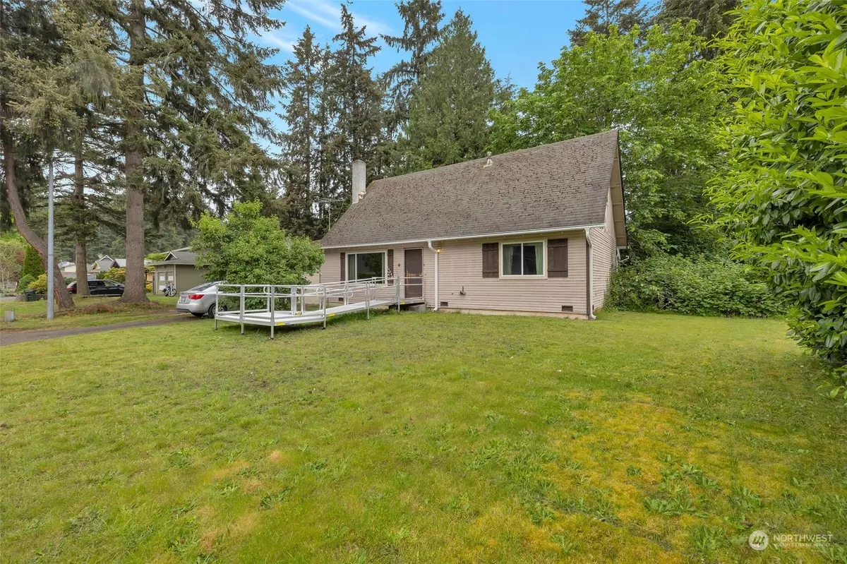 Renton, WA 98059,14044 145th AVE SE