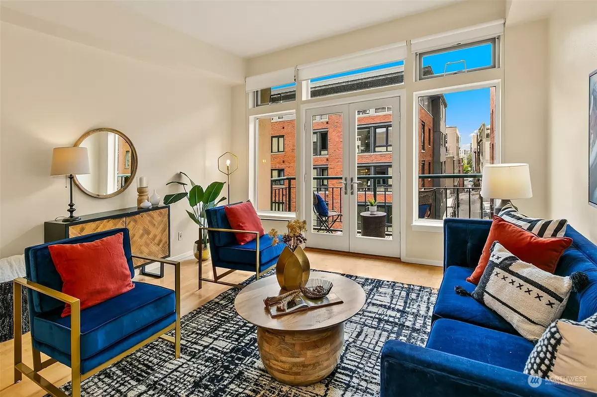 Seattle, WA 98121,2030 Western AVE #601