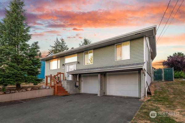 1817 Harris ST, Kelso, WA 98626