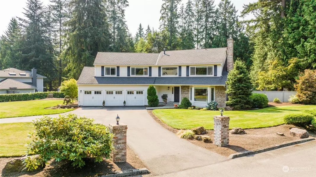 18390 NE 192nd ST, Woodinville, WA 98077