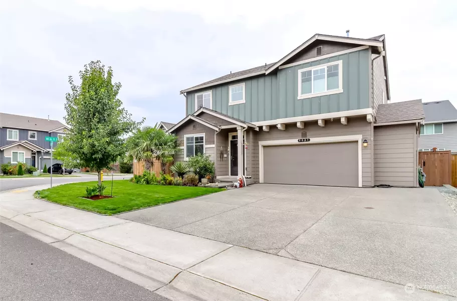 8007 166th Street Ct E, Puyallup, WA 98375