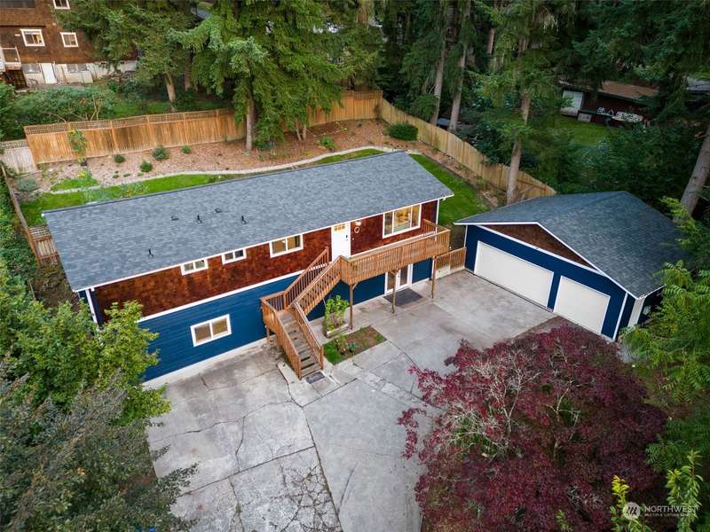 10414 147th AVE, Renton, WA 98059