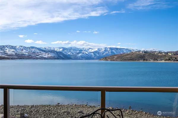 322 W Woodin Ave #523, Chelan, WA 98816