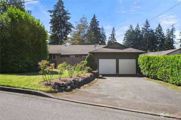 30045 5th AVE SW, Federal Way, WA 98023