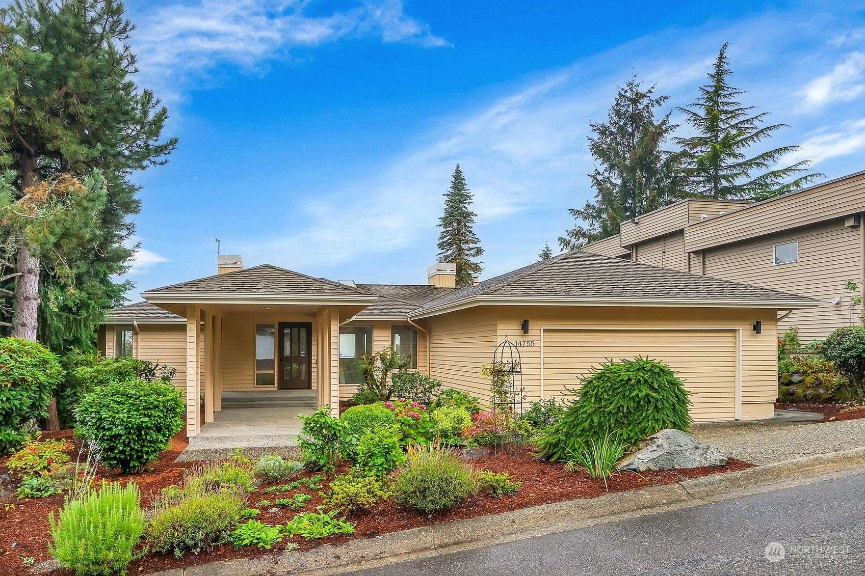 14755 SE 56th ST, Bellevue, WA 98006
