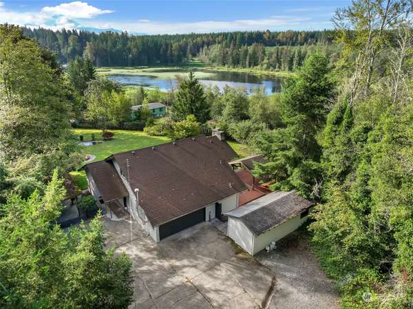 33013 3rd AVE, Black Diamond, WA 98010